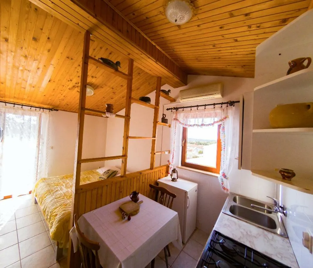 Apartments Poli Nadaline Peruški