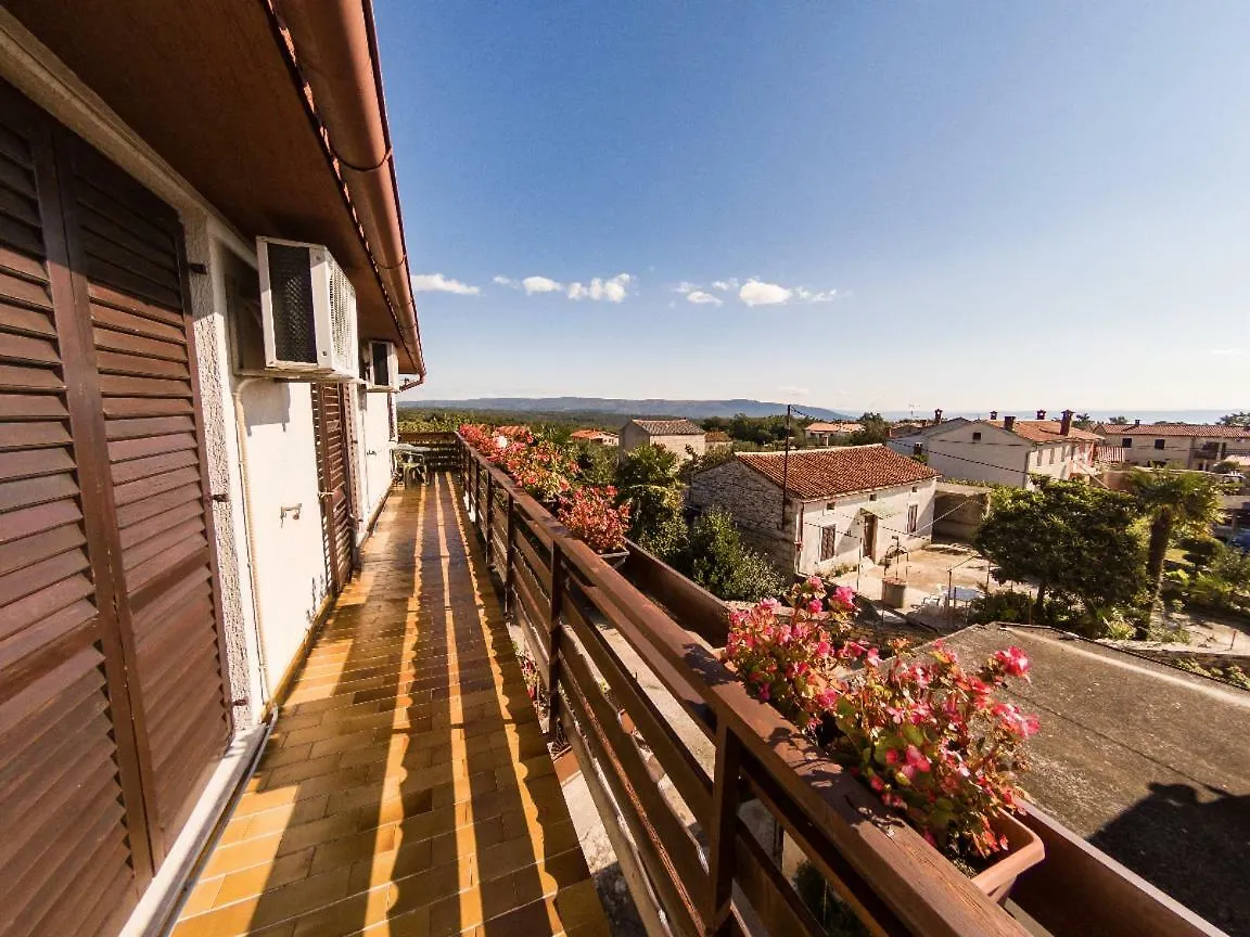 Apartments Poli Nadaline Peruški 0*,  Κροατία