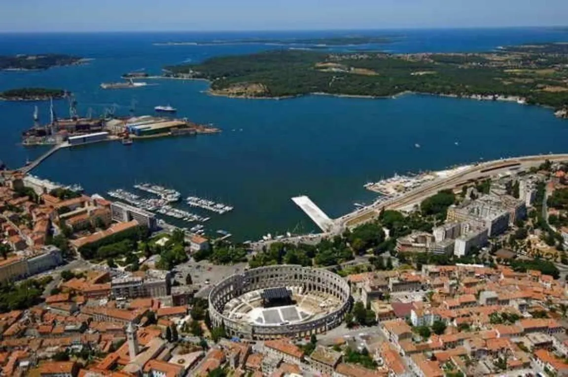 Apartments Poli Nadaline Peruški Κροατία